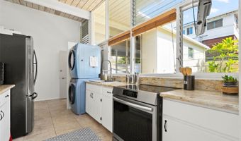 99-1019 Lauole St, Aiea, HI 96701