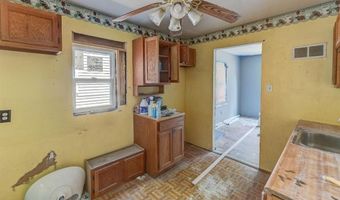 200 Sering Ave, Alton, IL 62002