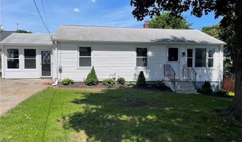 29 TACOMA St, Cranston, RI 02920