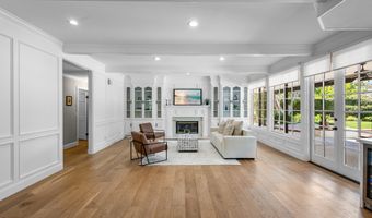 29340 Castlehill Dr, Agoura Hills, CA 91301