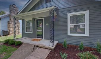 1320 N 9th St, Arkansas City, KS 67005