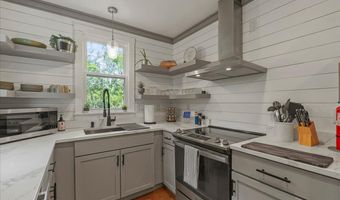 507 Water St, Beaufort, SC 29902