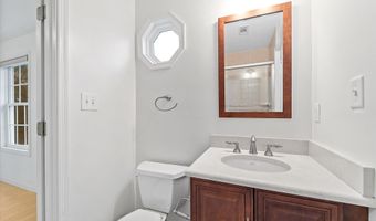 9306 PARKHILL Ter, Bethesda, MD 20814