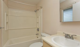 905 Kainui Dr, Kailua, HI 96734