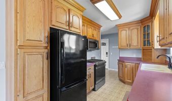 4100 Hunt, Adrian, MI 49221
