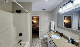 272 Stoneybrook Ln, Banner Elk, NC 28604