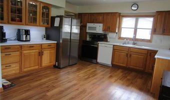 232 E Thielke Ave, Appleton, MN 56208