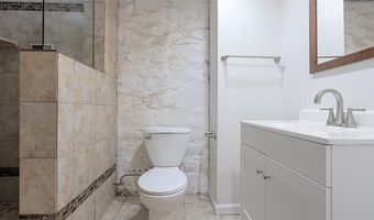 2315 Wellington St, Airville, PA 15203