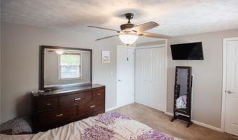 2220 Elm Trace St, Austintown, OH 44515