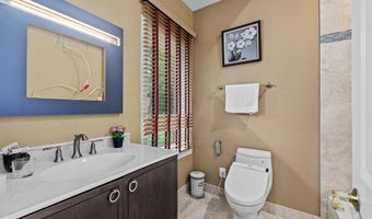 7230 BEVERLY St, Annandale, VA 22003