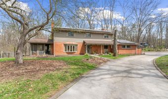 2854 Parkridge Dr, Ann Arbor, MI 48103