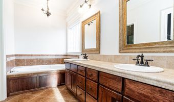 112 Loblolly Ln, Albany, GA 31721