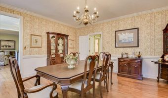 3531 W Lake Dr, Martinez, GA 30907