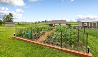 1006 24th Ave NW, Austin, MN 55912