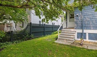29 Worcester St 1, Belmont, MA 02478