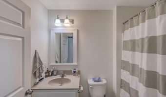 207 Game Ln, Blakeslee, PA 18610