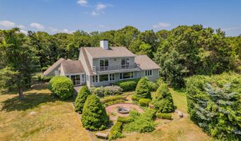 93 Harris Meadow Ln, Barnstable, MA 02630
