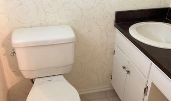 1053 Shady Ln, Ashland, OH 44805