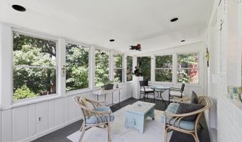 9612 PAGE Ave, Bethesda, MD 20814