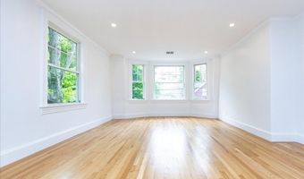 247 Hale St 2, Beverly, MA 01915