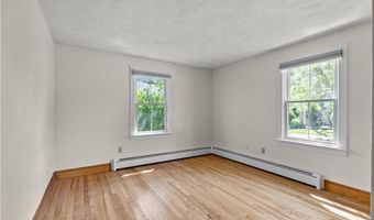 17 Shields St A, Newport, RI 02840