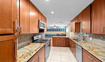 19989 Cronese Ln, Apple Valley, CA 92308