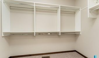 2312 E Brek St, Brandon, SD 57005