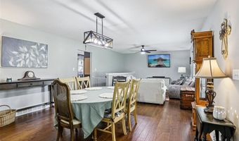 6607 Wenzel Rd, Alton, IL 62002