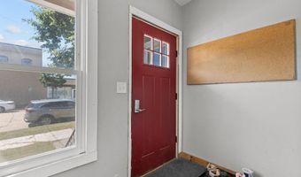 120 E PACIFIC St, Appleton, WI 54911