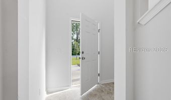 7 Woodland Ct, Bluffton, SC 29910