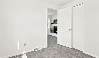 40525 N Marcus St, Antioch, IL 60002