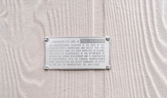 317 7th St, Benton City, WA 99320