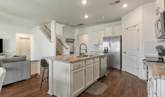 1017 GREENHEAD Dr, Alabaster, AL 35007