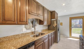 11520 E 2nd Ave, Aurora, CO 80010