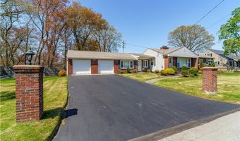 67 Vancouver Ave, Warwick, RI 02886