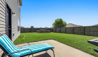 805 NW 70th Ave, Bentonville, AR 72713