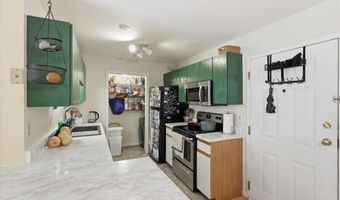 265 Hildred Dr, Burlington, VT 05401