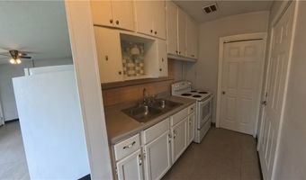 219 7th St S B, Aransas Pass, TX 78336