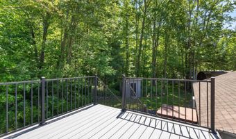 208 New Rd, Arundel, ME 04046