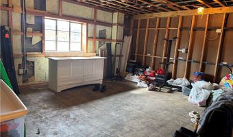 304 Duss Ave, Ambridge, PA 15003