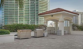 20000 E Country Club Dr TS02, Aventura, FL 33180