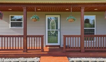7271 Ray Rd, Argentine, MI 48473