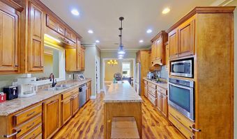 190 Claytie Douglas Rd, Alma, GA 31510