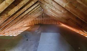 84 14th St, Bangor, ME 04401