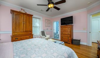 132 Coral St, Beach Haven, NJ 08008
