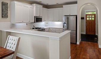 61202 Dayspring Dr, Bend, OR 97702