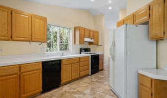 527 SW Forest Grove Dr, Bend, OR 97702