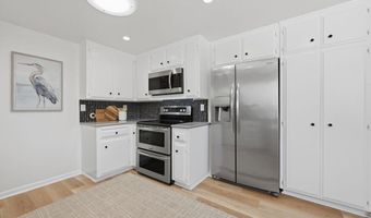 2202 Greenbrier Dr, Oceanside, CA 92054