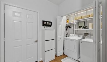 43371 LOCUST DALE Ter 107, Ashburn, VA 20147