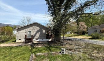 15 5th St, Andrews, NC 28901